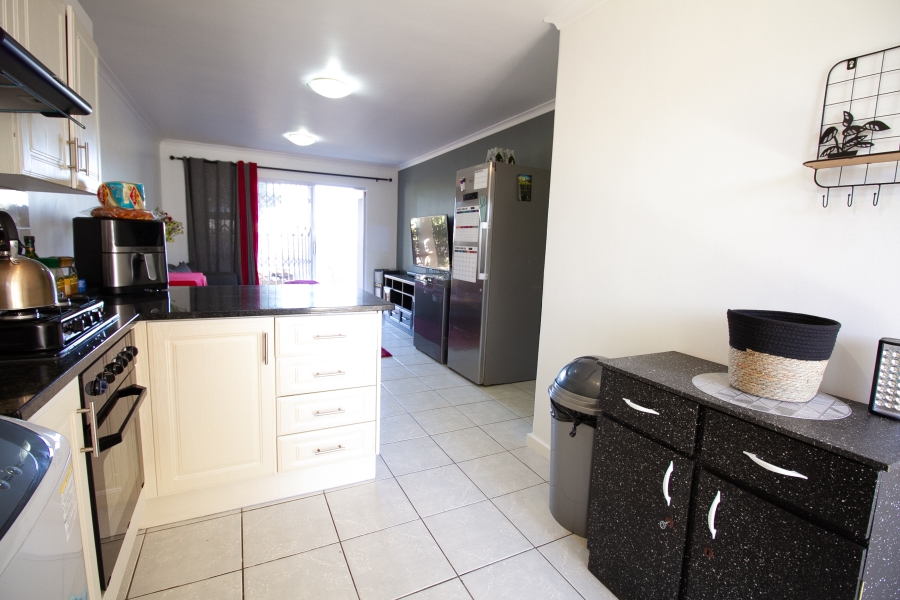 2 Bedroom Property for Sale in Melkbosstrand Central Western Cape